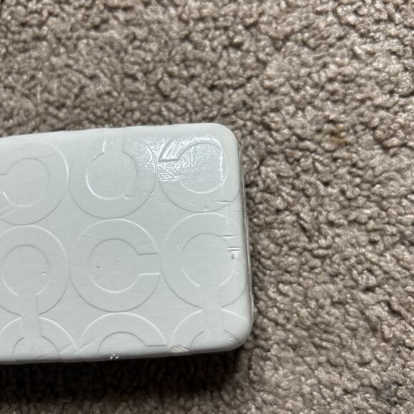 Coach Eye Glass Case ONLY Hard Hinged White Clam Shell With Logo - Picture 8 of 8